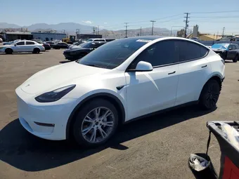 2023 Tesla Model Y 7SAYGDEE4PF852893 Lot 52100096