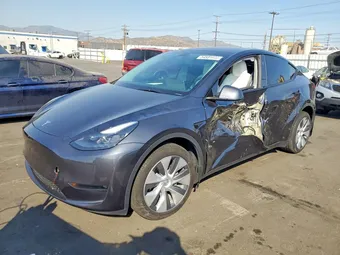 2024 Tesla Model Y 7SAYGDEE0RA223647 Lot 54631646