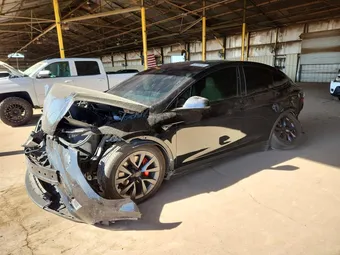 2018 Tesla Model X 5YJXCBE44JF114535