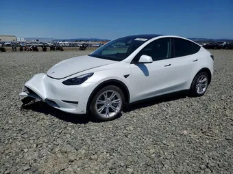 2024 Tesla Model Y 7SAYGAEE5RF994669 Lot 57366226