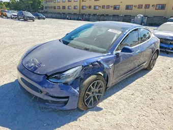 2020 Tesla Model 3 5YJ3E1EAXLF799300 Lot 75005585