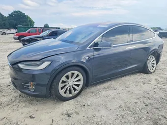 2020 Tesla Model X 5YJXCBE20LF236813