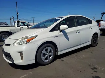 2015 Toyota Prius JTDKN3DU8F2002133 Lot 57047136