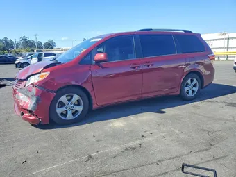 2015 Toyota Sienna 5TDKK3DC8FS535110