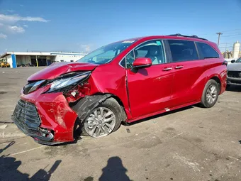 2026 Toyota Sienna 5TDYRKEC1TS304060