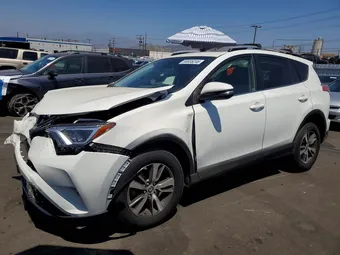 2017 Toyota RAV4 JTMWFREV3HJ121306 Lot 58838246