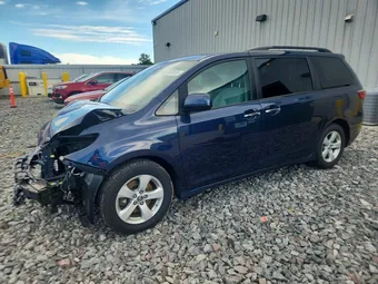 2020 Toyota Sienna 5TDKZ3DC4LS023786