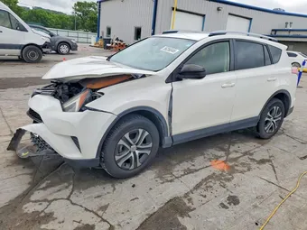 2017 Toyota RAV4 JTMZFREV9HJ715881 Lot 56256546