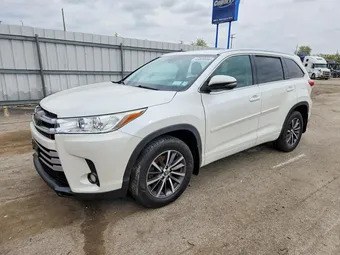 2018 Toyota Highlander 5TDJZRFHXJS816028 Lot 49889856
