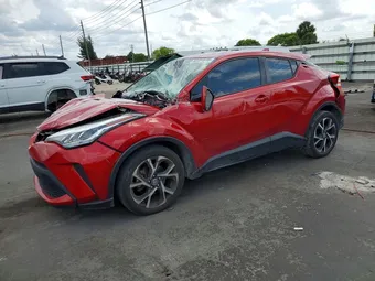 2021 Toyota C-HR NMTKHMBX0MR139100