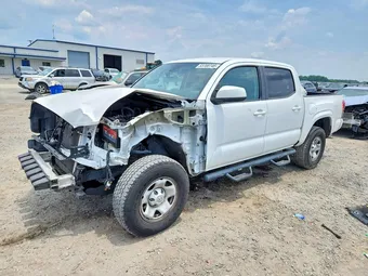 2019 Toyota Tacoma 5TFAX5GN8KX147272 Lot 53700746