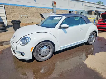 2016 Volkswagen Beetle 3VW517AT8GM820870