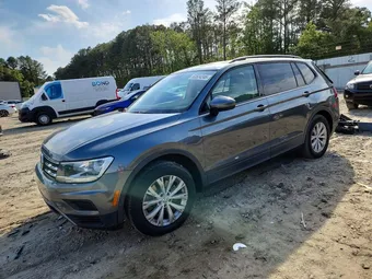 2018 Volkswagen Tiguan 3VV1B7AXXJM090521