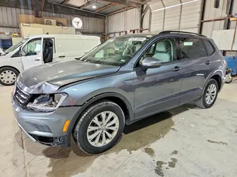 2019 Volkswagen Tiguan 3VV0B7AX7KM095494