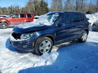 2015 Volkswagen Tiguan WVGJV7AX1FW553557