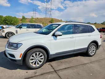 2020 Volkswagen Tiguan 3VV1B7AX5LM088985