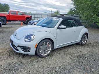 2018 Volkswagen Beetle 3VW5DAAT2JM518289