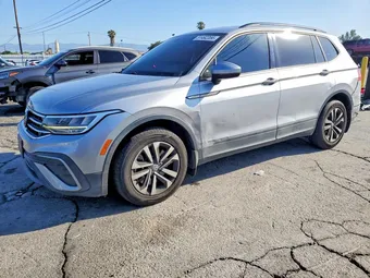 2023 Volkswagen Tiguan 3VVRB7AX4PM013848