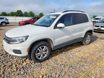 2017 Volkswagen Tiguan WVGAV7AX8HK027467
