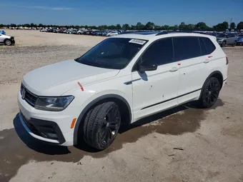 2021 Volkswagen Tiguan 3VV3B7AX4MM091886