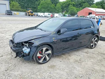 2018 Volkswagen Golf GTI 3VW447AU1JM260080