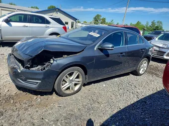 2015 Volvo S60 YV1612TB1F1309070