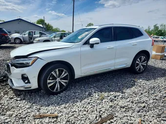 2022 Volvo XC60 YV4062RL8N1954131