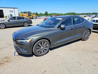 2022 Volvo S60 7JRL12FL4NG189663
