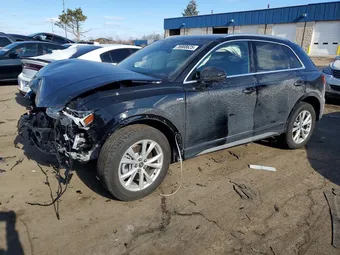 2025 Audi Q3 WA1DECF37S1095931