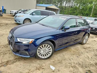 2018 Audi A3 Sportback WAUUPBFF5JA063432