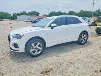 2021 Audi Q3 WA1AUCF39M1090075