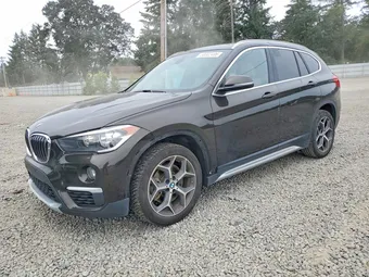 2018 BMW X1 WBXHU7C33J3H43750