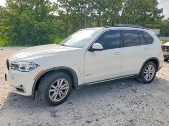 2015 BMW X5 5UXKR0C5XF0P09323