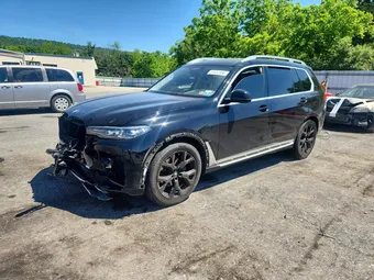 2022 BMW X7 5UXCW2C04N9J48995