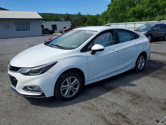 2018 Chevrolet Cruze 1G1BE5SM7J7122010 Lot 57603336