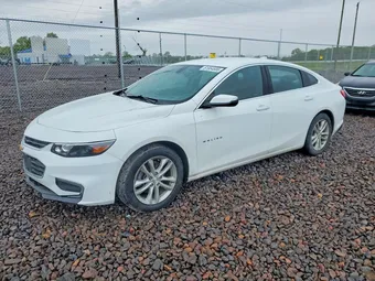 2017 Chevrolet Malibu 1G1ZE5ST2HF205169