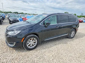 2018 Chrysler Pacifica 2C4RC1BG2JR291400 Lot 48655216