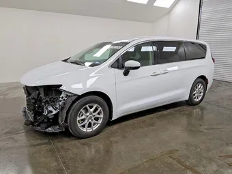 2023 Chrysler Voyager 2C4RC1CG7PR537512