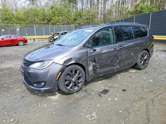 2018 Chrysler Pacifica 2C4RC1EG5JR204293 Lot 48043956