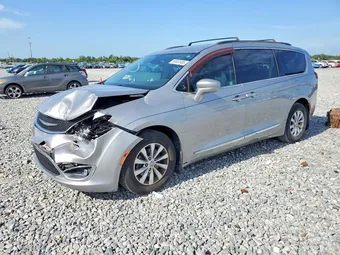 2017 Chrysler Pacifica 2C4RC1BG6HR553087 Lot 60652486