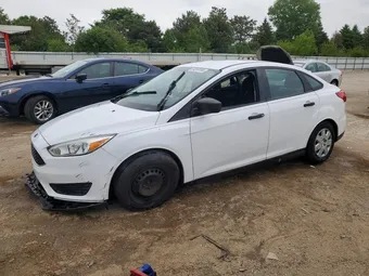 2015 Ford Focus 1FADP3E25FL312370