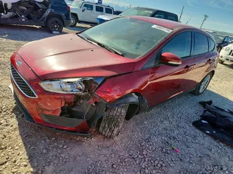 2015 Ford Focus 1FADP3K27FL293910