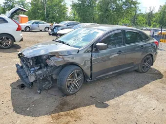 2016 Ford Focus 1FADP3E22GL357087