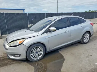2017 Ford Focus 1FADP3J27HL346271