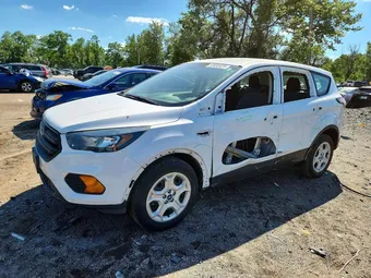 2018 Ford Escape 1FMCU0F70JUC62869 Lot 58485426