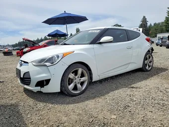 2015 Hyundai Veloster KMHTC6AD2FU236476