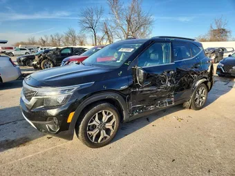 2021 Kia Seltos KNDERCAA1M7217591