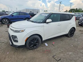 2022 Kia Soul KNDJ23AU6N7816551
