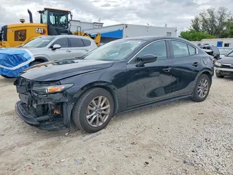 2021 Mazda 3 3MZBPAA76MM202170