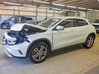 2015 Mercedes-Benz GLA-Class WDCTG4EB8FJ165155